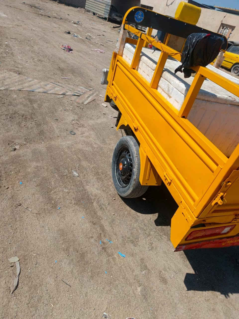 عنوان زبير
سلام عليكم ستوته امتيار مديل16كفاله عامه اراوق ما ناقصه اي شي نكره سلف سعر مليون 200رقم الهاتف ***********وتساب
