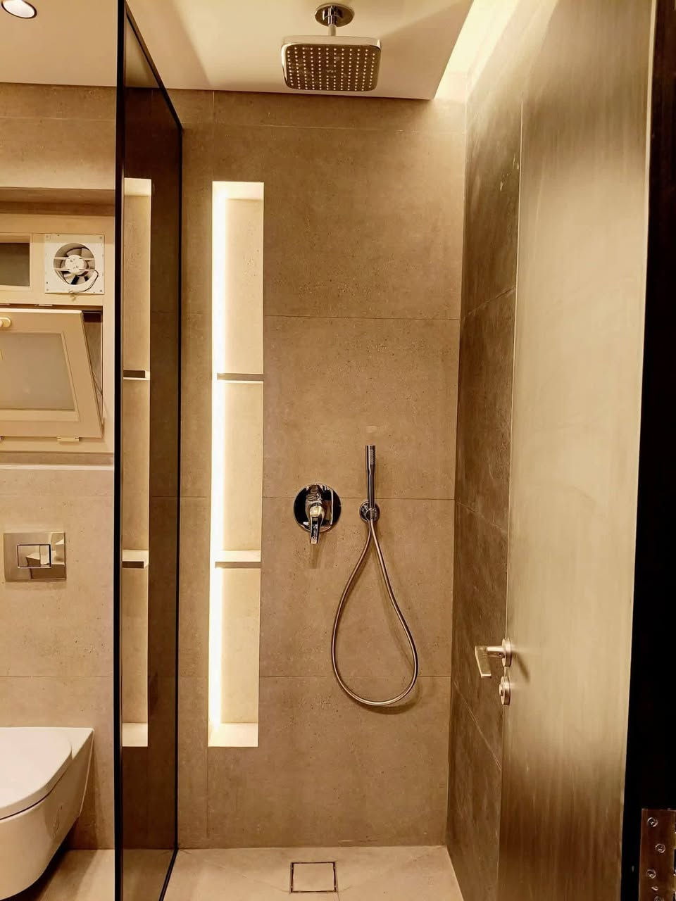 سلام عليكم ورحمه الله وبركاته 
تاسيسات صحية عامة ***********
