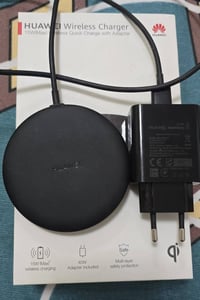 هواوي • شاحن وايرليس • استخدام قليل