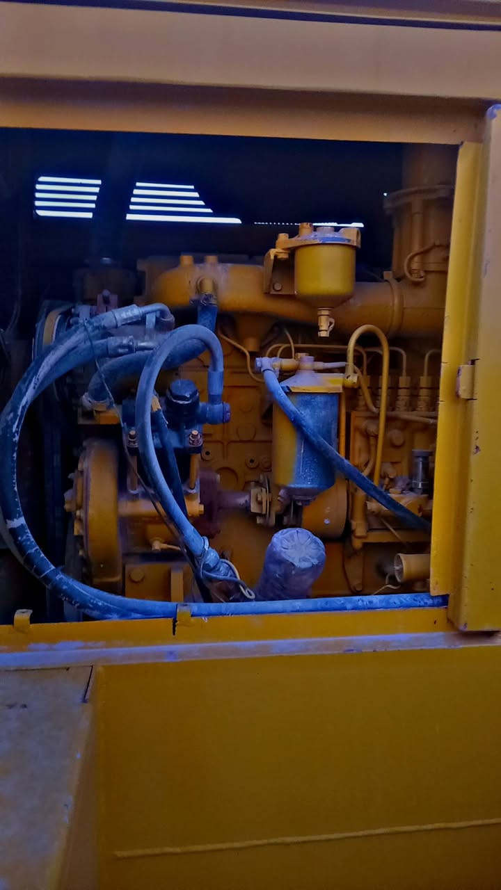 سلام عليكم شفل داش تو ابو الجنط مو ديل ٨٩ محرك نيسان رقم نجف شفل جاهز من كهربائيات زوج تايرات ستوني شادهن عرضه ٢٨٠ وبيه مجال وهاذء رقمي  ***********
