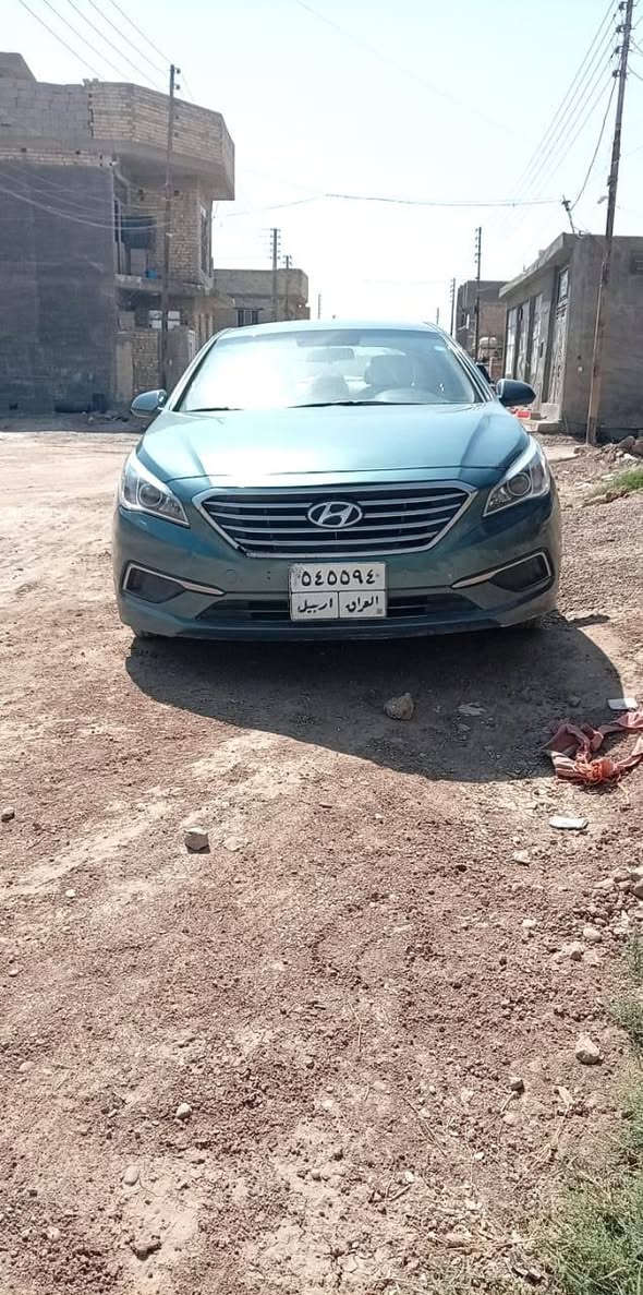 سوناتا موديل 17 وارد امريكي رقم اربيل باسمي السيارة ضررها من أمريكا تبديل باب خلف السايق وانضربت عندي جاملق امامي جهة السايق معدل ومصبوغ بدون دواخل وربع البنيد مصبوغه وباب السائق مرشوش كلير يعني اربع قطع صبغ نص فول السعر 105$ وبيهة مجال بسيط جدا العنوان بغداد الاتصال *********** بي وتساب
