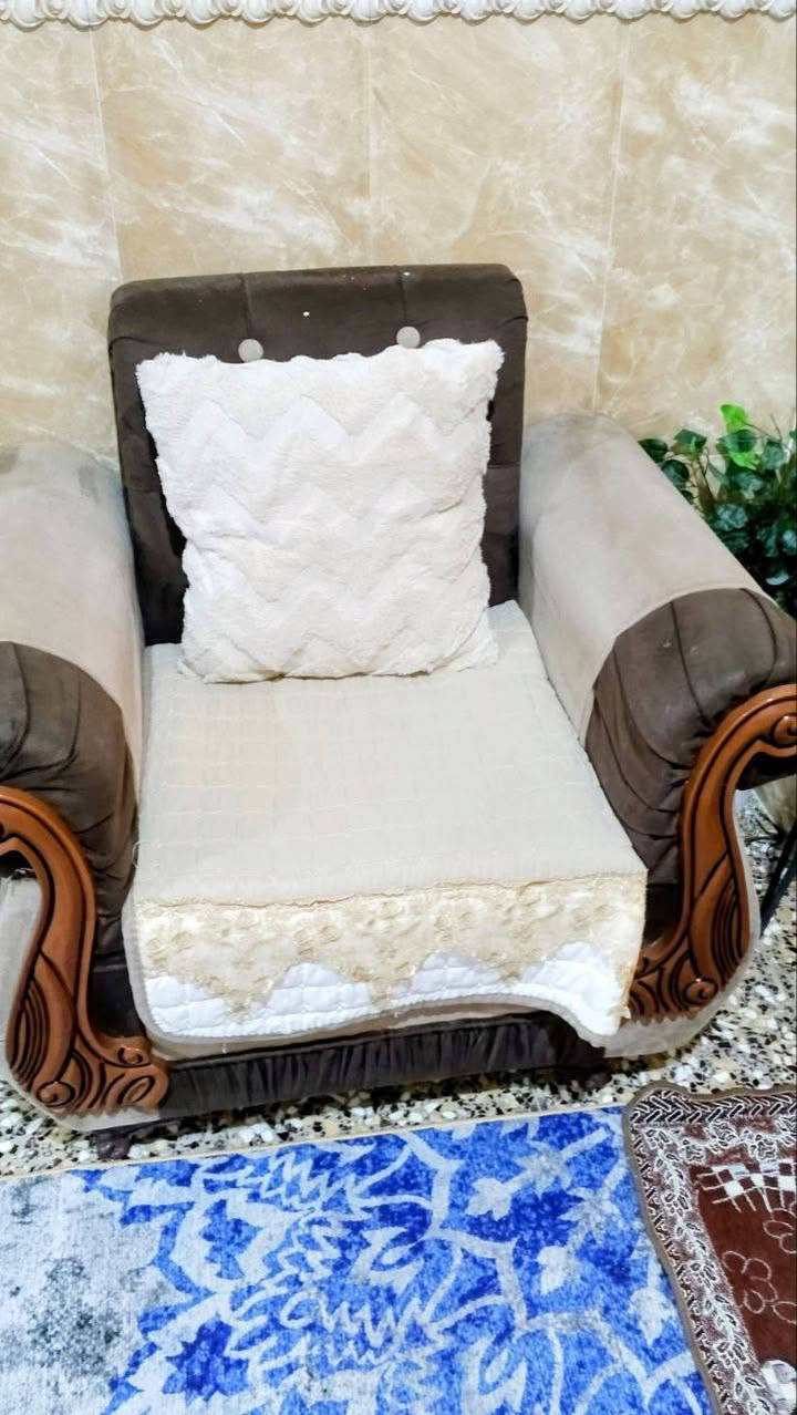 السلام عليكم تخم للبيع 10 نفرات التخم نضيف بسعر 300 وبي مجال


**إذا كنت صاحب هذا الإعلان وتريد حذفه لأي سبب، رجاءا أرسل رسالة إلى الدعم الفني**