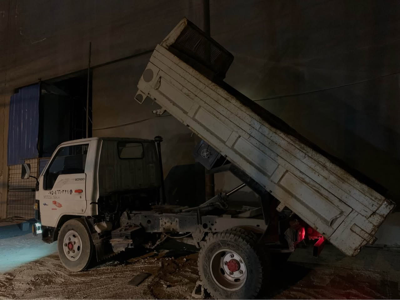 Toyota danya 1992
سەنەوی لەگەلە و پاکانەشی هەیە أربيل, العراق


**إذا كنت صاحب هذا الإعلان وتريد حذفه لأي سبب، رجاءا أرسل رسالة إلى الدعم الفني**