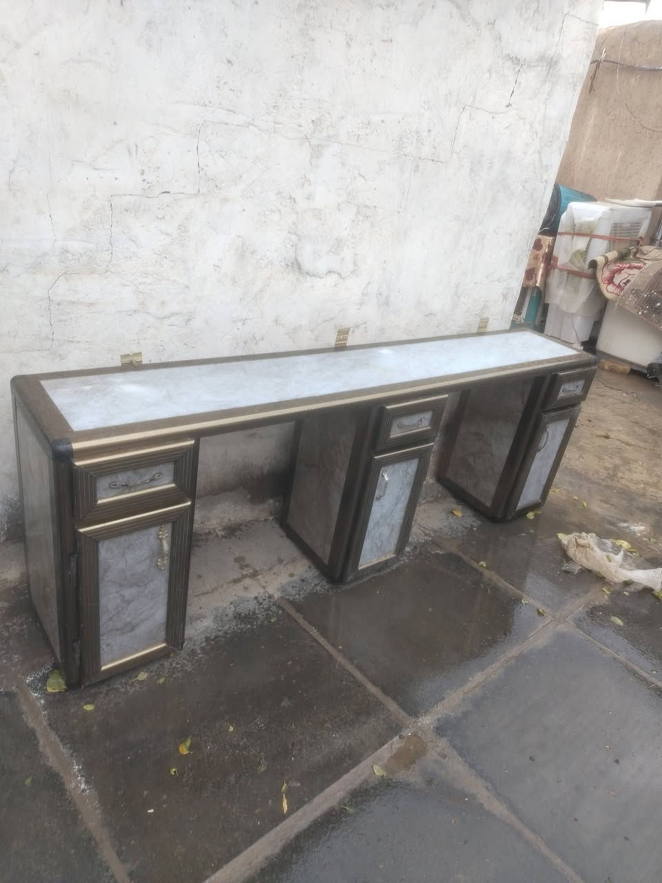 @إشارة
سلام عليكم ورحمة الله وبركاته مساء الخير
غراض البيع

1مكينه الحيم

2تنور

 3ملحق كاونتر

العنوان بغداد الحسينيه راشديه 

 *********** #يوجد #واتساب
