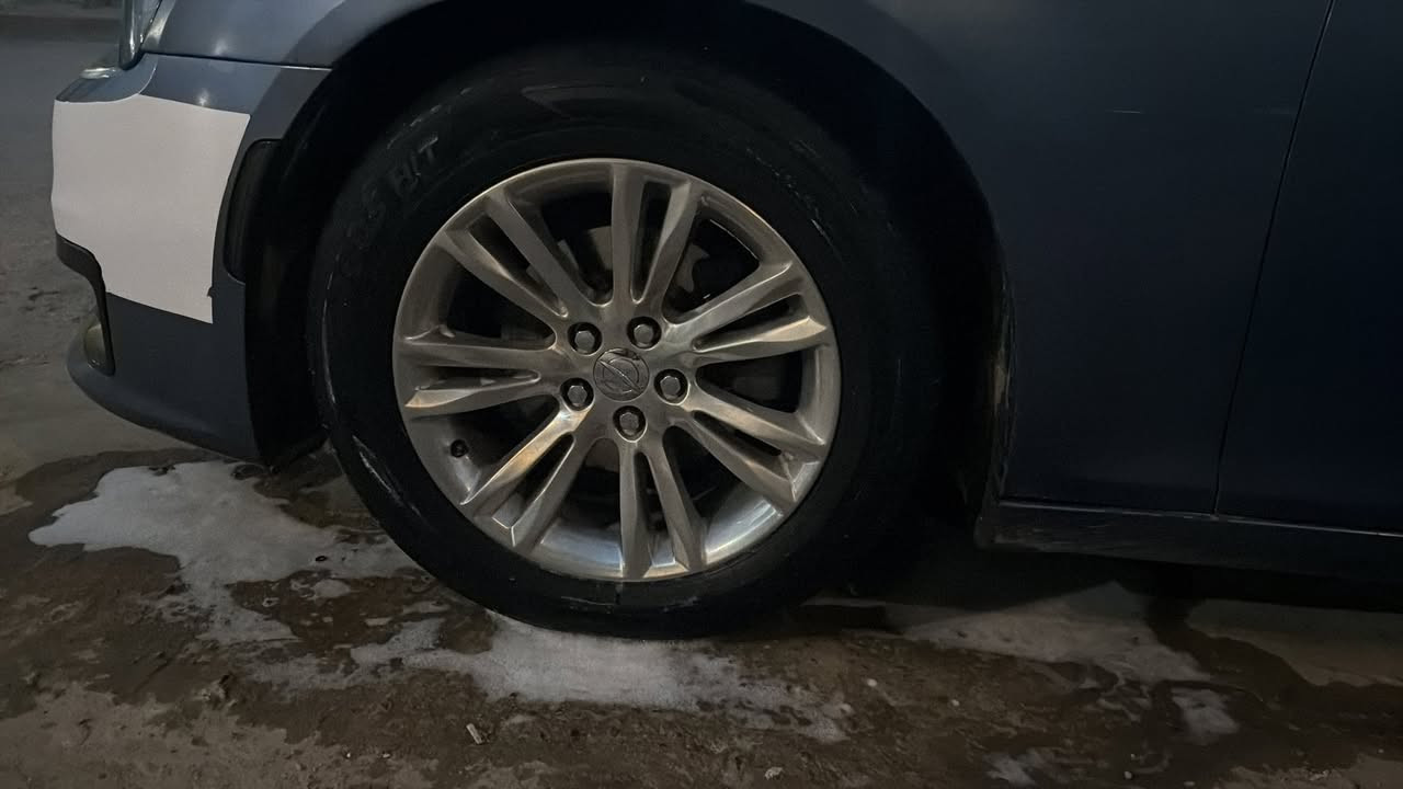 اوباما ٢٠١١ كلين عدا بارد بسيط
محدثه ٢٠ اس تحديث اصلي 
جاهزه ع اخر حبايه 
فول موصفات برده خزن ميموري 
كلاصات حار بارد لو ازرق سمائي 
سياره بسمي 
***********وتساب 
السعر ١٥٥
