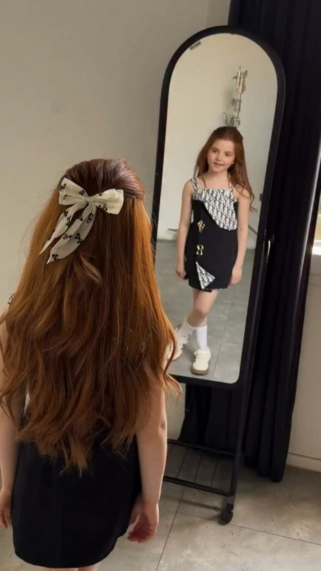 ⁨	⁨	فستان قصير ترندي 😍🤎🖤
القياسات 3 الى 9 سنة
40 الف
العنوان بغداد السيدية شارع الخيزران مجاور ماكسي مول⁩⁩


**إذا كنت صاحب هذا الإعلان وتريد حذفه لأي سبب، رجاءا أرسل رسالة إلى الدعم الفني**