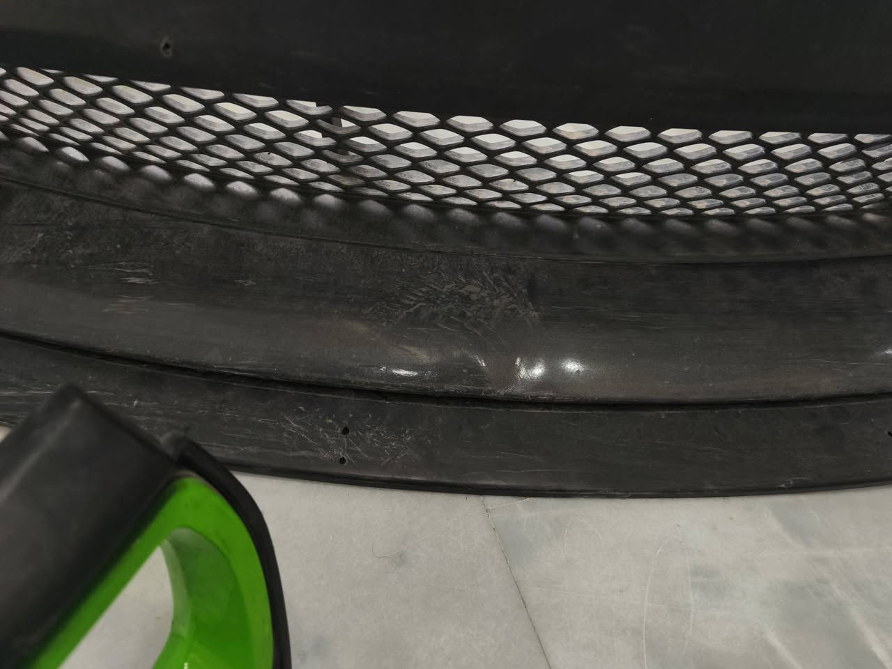 سلام عليكم
للبيع دعامية تايوان درجة اولى قالبهة موس 
مابيهة تصليح بيهة فطور بالصيغ وكسر بسيط يم الماسكة يرادلهة ترتيب وصبغ 
قيم بما يرضي الله واخذهة واذا ماعندك تعال اخذهة بلاش 
***********
