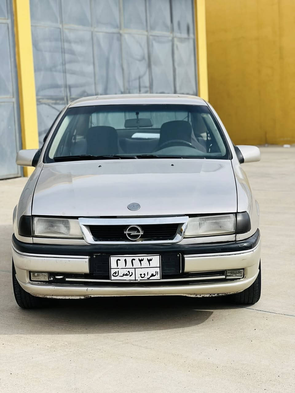 (سياره فيكتراموديل ٩٢جحم ٢٠گئر توماتيك)
(  لون ذهبى  )
***********) كورك واتس اب
السعر  40$  ورقه او بي مجال  
(بخ عام جماليه  )
سياره بيدون دعم
سياره تخم جديد 
(رقم دهوك )
(شرط التحويل مضمون )
(الغرامات  350$)
(گير ابشرط مكينه ٢٠ ابشرط  بدون اي عيب )
(سياره جاهز امجهز  /گيچات كله  شغال )
(العنوان دهوك    )
