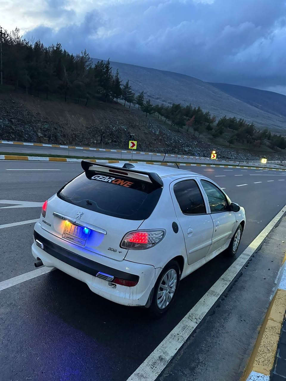 بيجؤ         2011✅

بئ سبووغ          ✅

گئر مةكينة بةشةرت ✅

گئر عادي ✅

سةنةوي پلاستيك اسلي ✅

اوليات بةشةرت         ✅

چوار تايةي لؤكي نوئي لةژئرة ✅

soran ‘ *********** أربيل, العراق
