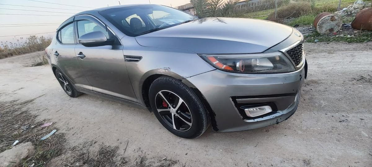 للبيع سيارة اوبتما ٢٠١٥  رقم بابل بدون صبغ حادثها فقط البارد الموضح امامك بالجاملغ الامامي للسائق 
السونار مرفق مع الصور
تفاصيل خاص او اتصل 
***********
