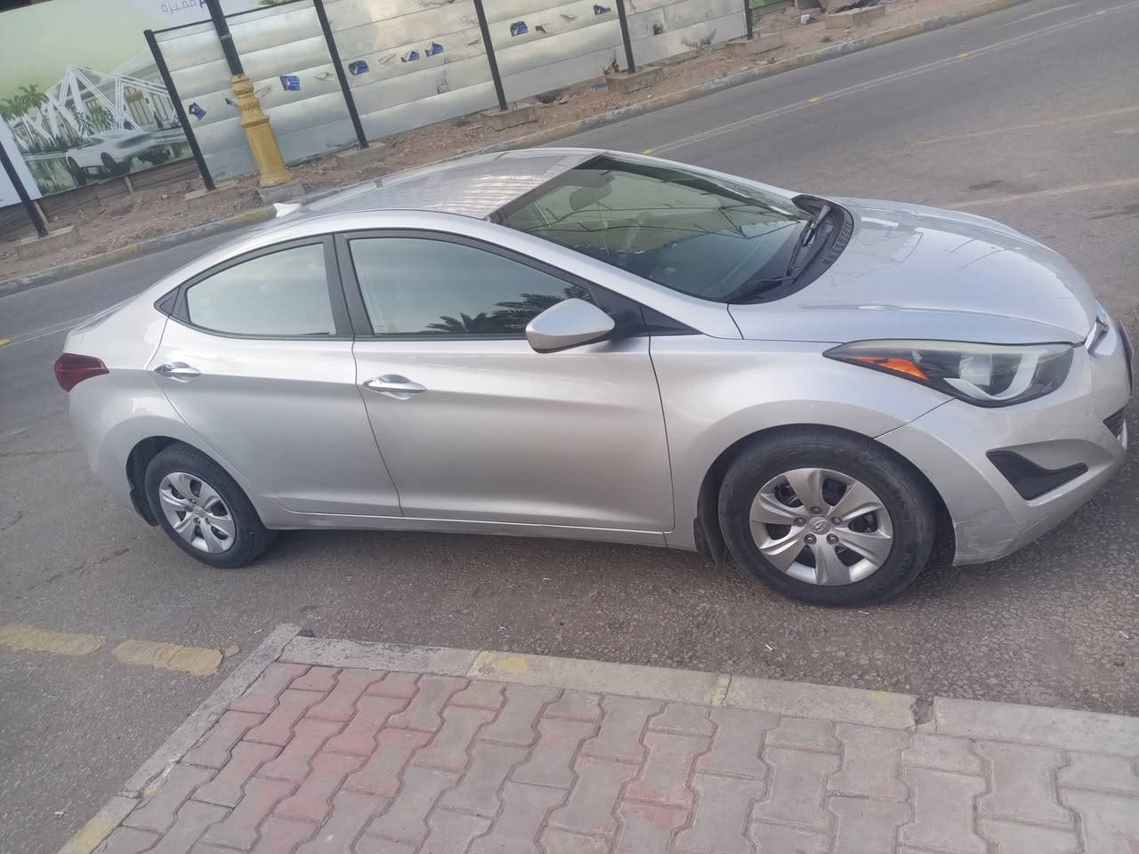 النترا 2016 امريكي مكينة 2000 رقم بغداد حادثها جاملغ خلفي وبيها مكانات كلير ماشية 66 السيارة جديدة بمعنى الكلمة ملاحظة السيارة كير عادي  السعر 110 مكانها كربلاء الشراي يتصل ***********  الرجاء قراءة المنشور جيدا قبل الاتصال
