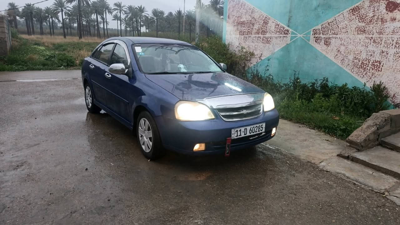 السلام عليكم
متاح شوفر ليت اوبترا موديل 2005 سياره جاهزه كير ومحرك كفاله تايرات نضيفه باتري جديد مصبوغه عام جماليه ضرر السياره باب السايق فقط 
صدر امامي وخلفي جديد كهربائيات شغاله رقم بغداد شرط التحويل سنويه نافذه لسنه 28 السعر 48 ورقه وبيها مجال بسيط للشراي وميتعبني مكان السياره ديالئ المقداديه للستفسار ***********
