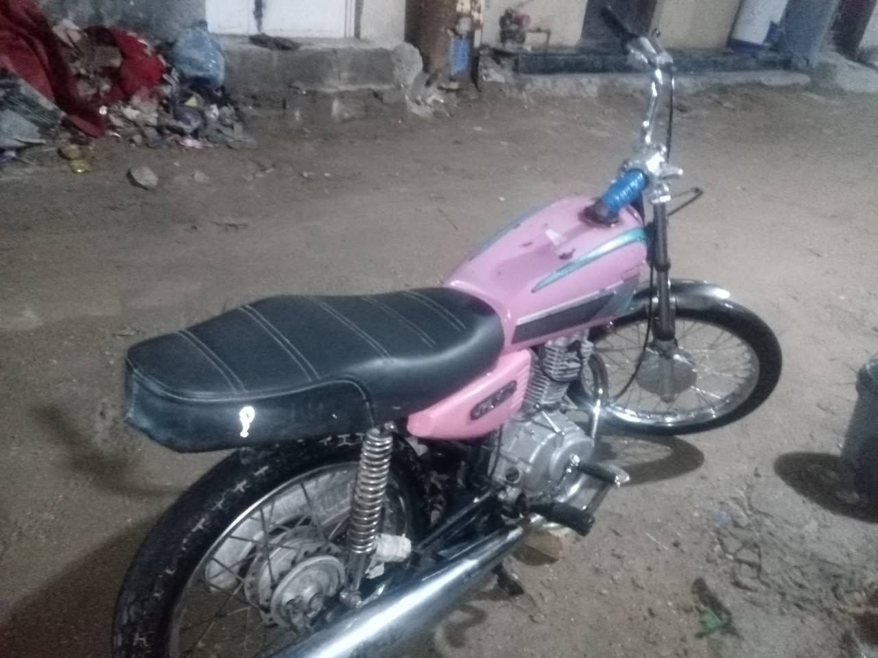 دراجه اربعه كير نامه امتياز مديل 21 كلك دراجه نضيفه تخبل ما بيه نقص 400 وبيه مجال عنواني كربلاء


**إذا كنت صاحب هذا الإعلان وتريد حذفه لأي سبب، رجاءا أرسل رسالة إلى الدعم الفني**
