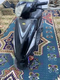 دراجه كامكو حديث للبيع ، دراجه مفتوحه تحت السحك حالياً كلها شغاله نكره...