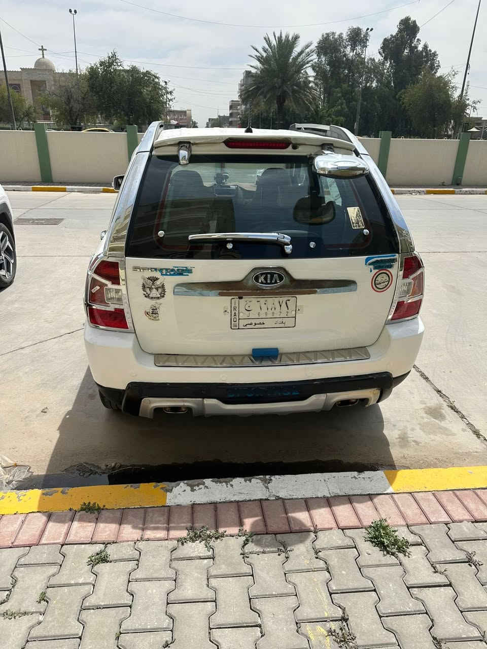 للبيع مديل 2009خليجي مكفوله السعر 135 الموقع زيونه ***********
