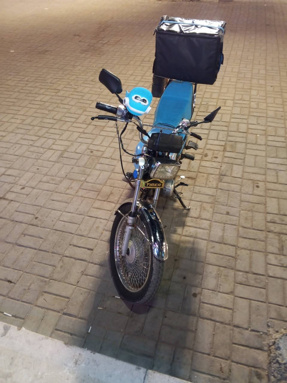 السلام عليكم دراجه ايراني نامه تايكر لبيع الدراجه خير من الله وين مي عيعجبك افحص الدراجه موديل 2023 السعر 450 أو بيها مجال حك الجيه العنوان بغداد الدوره ابو دشير الرقم وتساب فقط ***********
