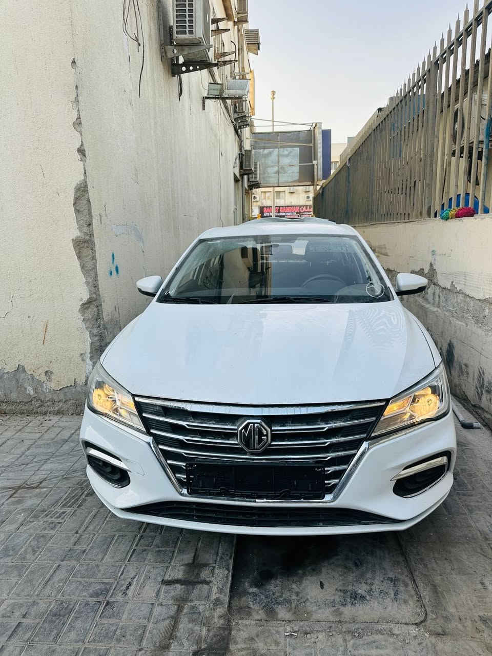 سلام عليكم شباب يتوفر قطع غيار جميع انواع تعلن شركة المياحي عن وجود قطع غيار لجميع انواع السيارات با اسعار الجمله اي للستفسار ***********
