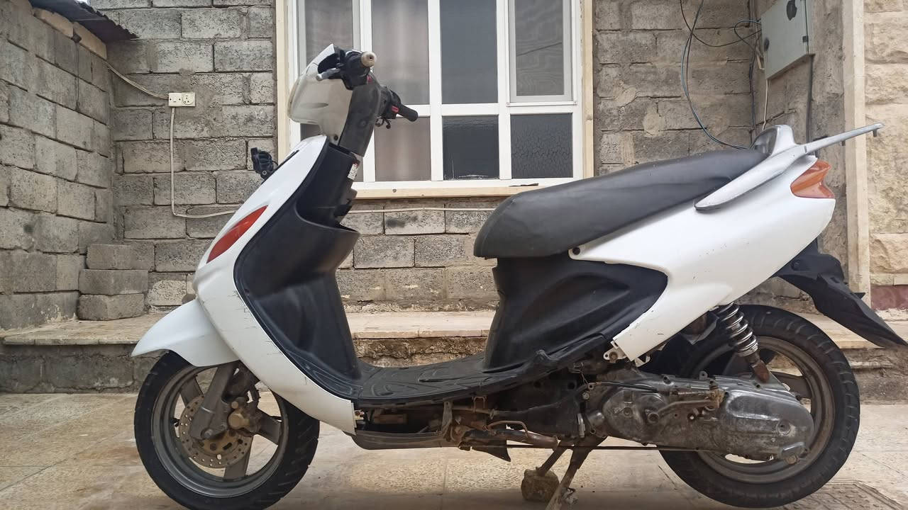 سلام عليكم
ماطور اكزز لون ابيض تحريكة معدل خير من الله
وايرمنية كلو شغال شرط سلف هندر سلف بس باتري ضعيف يرادلو جديد
سعر 450 وبي مجال للطيبين اذا اكو معارضة ب ماكس نتفاهم علسعر
الشراي يجي خاص موجود


**إذا كنت صاحب هذا الإعلان وتريد حذفه لأي سبب، رجاءا أرسل رسالة إلى الدعم الفني**