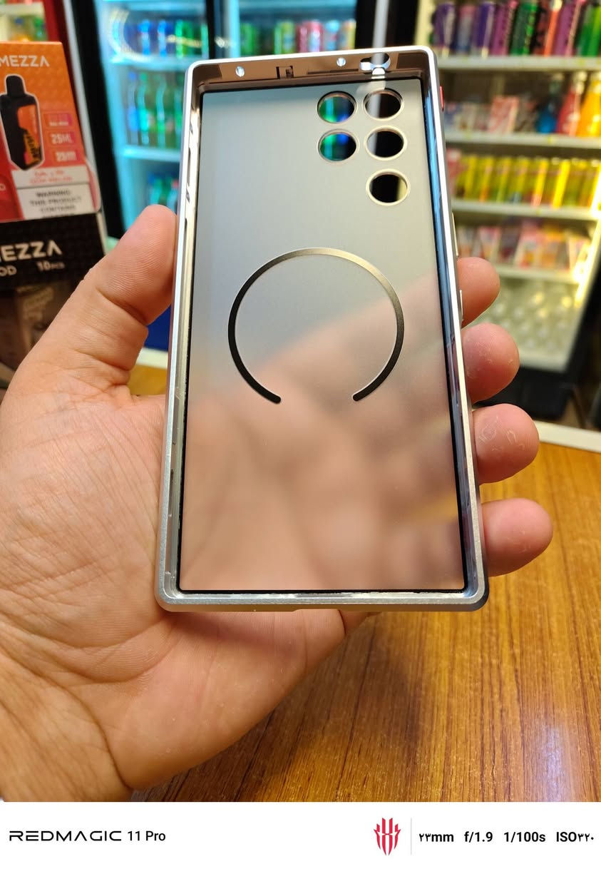 كفر ريد ماجيك 11 برو إطار تيتانيوم ظهر شفاف
توصيل مجاني 
للتواصل ***********
***********
