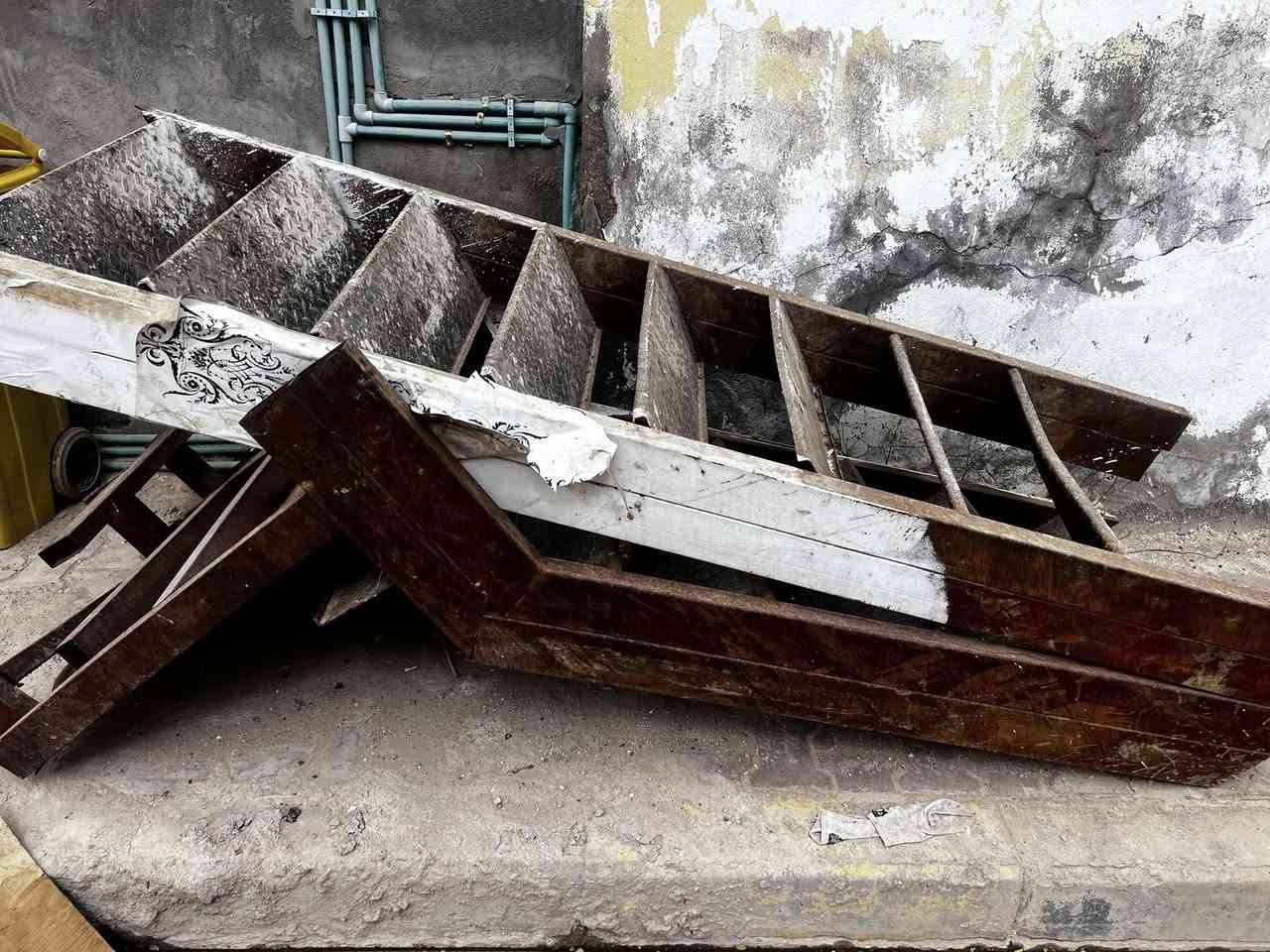 درج حديد ثقيل طوله تقريبا 4 امتار او اقل حتى قاعدة بي السعر 180


**إذا كنت صاحب هذا الإعلان وتريد حذفه لأي سبب، رجاءا أرسل رسالة إلى الدعم الفني**