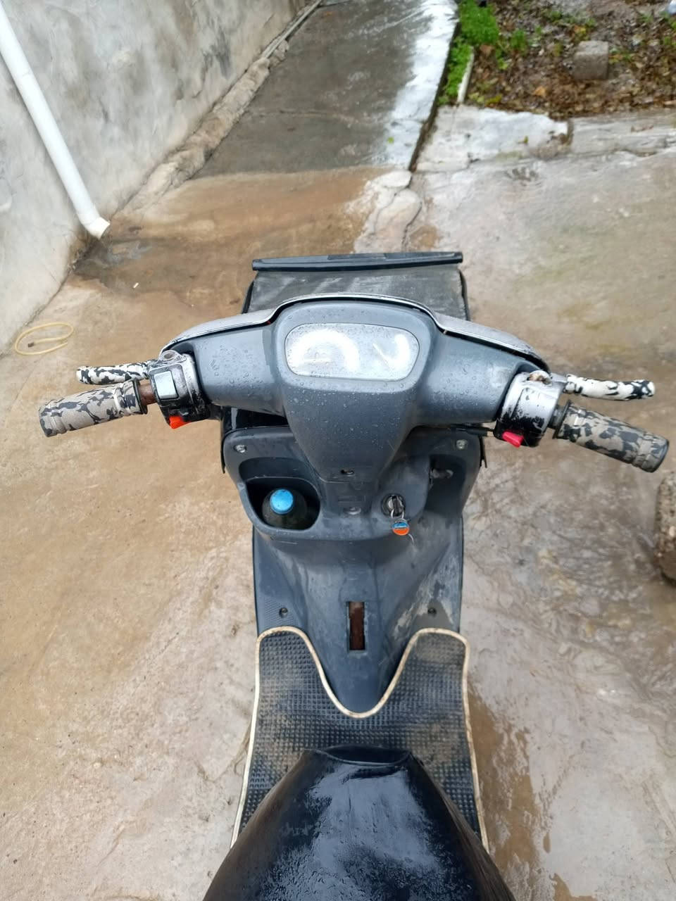 ماطور بزون نفخ معمر مره وحده شاصي شرط بس باتر ما بي سعره 250 وبي مجال للستفسار مراسله أو على هاذه الرقم ***********
