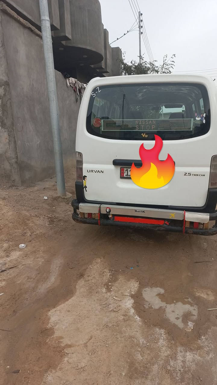 السلام عليكم نيسان ارفوان ١٠ محرك كير صدر جديد تخم تاير دوشمه جديده الجنطه بيه صبغ فقط السعر ١٤٠ المكان ابوغريب *********** / ***********
