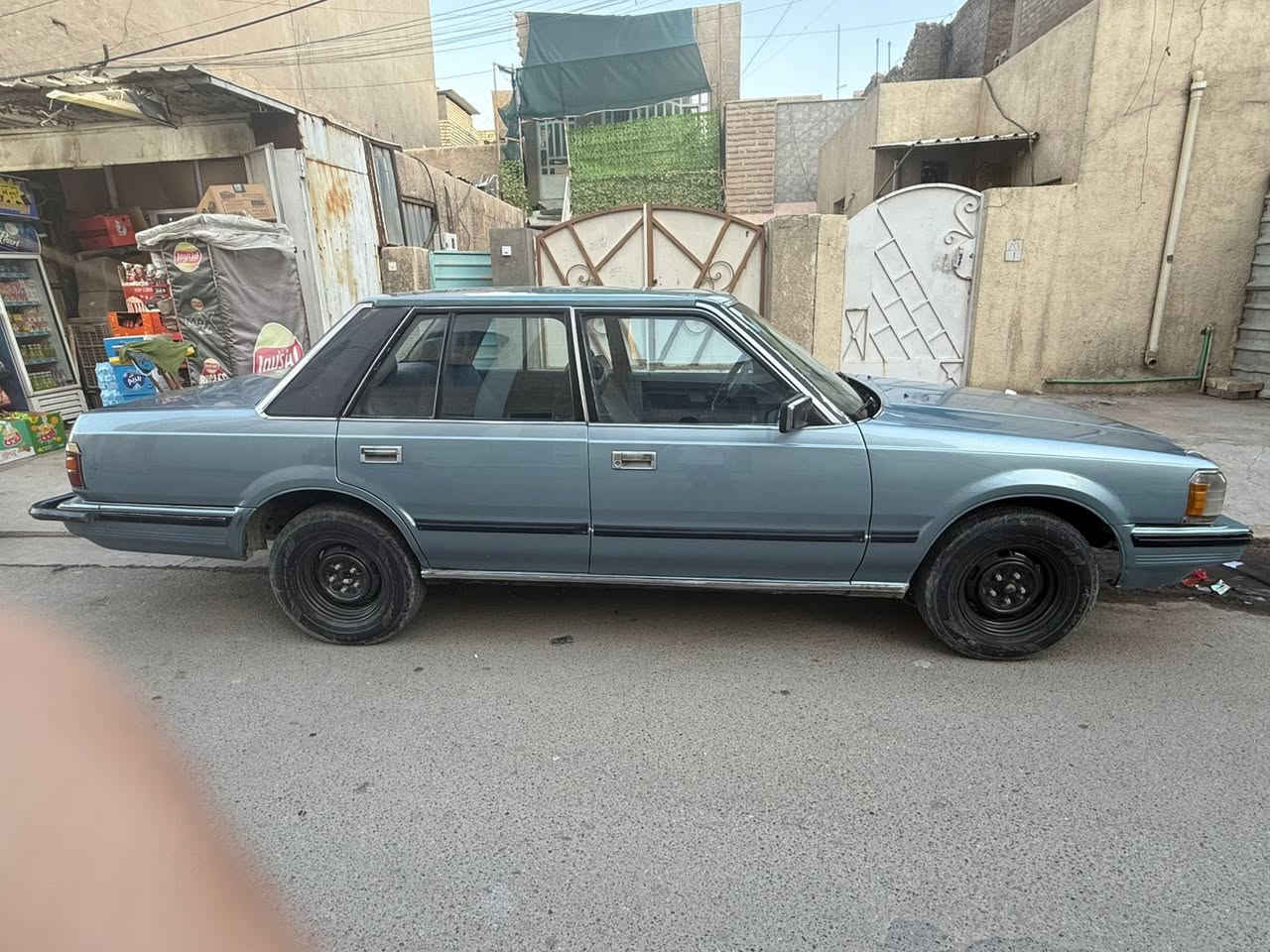 السلام عليكم سوبر 84 للبيع  مصبوغة عام للجمالية كيرومحرك بطه 2500 غازبانزين تخم تاير نظيف سيارة بسمي ثاني يوم تحويل رقم نكليزي بغداد متواجدة زيونه الغدير قرب جامع خديجة للستفسار اتصل *********** ابوعباس والسعر 60 ورقة
