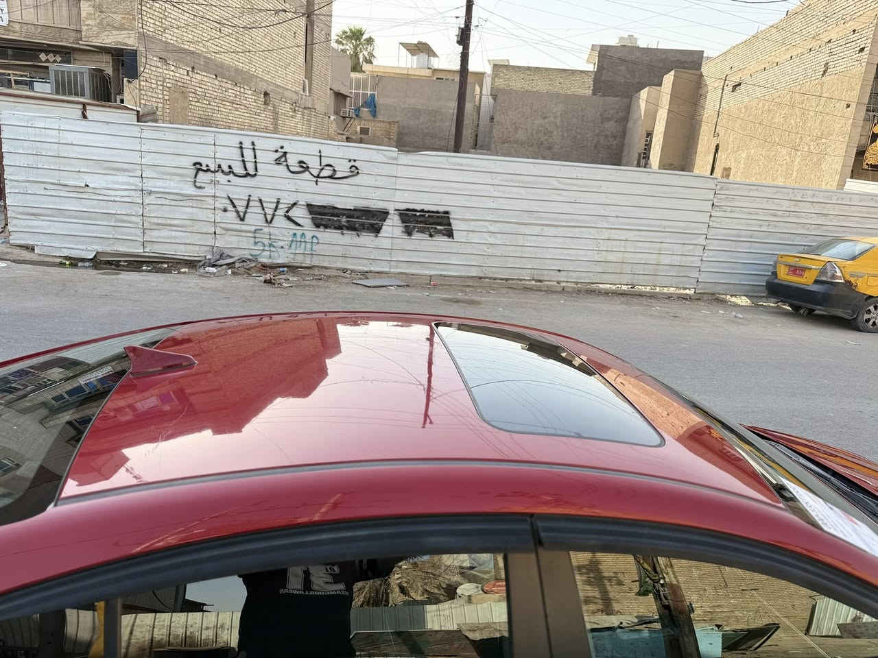 السلام وعليكم  للبيع الانتره  موديل 2020
مكينه 2000دوش 
سياره فول مواصفات 
رقمً اربيل. قديم 
صبغ فقط دعاميه مع صبع بل بنيد. بيه ملاحضات. قليله 
السعر 135 وبيه مجال ***********.   بغداد. عنوان
