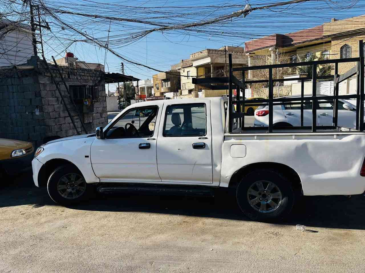 السلام عليكم بيك اب كريتول بجم تيوتا
سياره خير من الله مال جناي ومال شغل 
سياره بيها كير مكينه جمره ياباني +عنبار كلج  وبريك ياباني
كفاله مكينه وكير ورقم شاصي سنويه بسمي جديد لل٢٠٣١
مكاني بغداد القاهره


**إذا كنت صاحب هذا الإعلان وتريد حذفه لأي سبب، رجاءا أرسل رسالة إلى الدعم الفني**