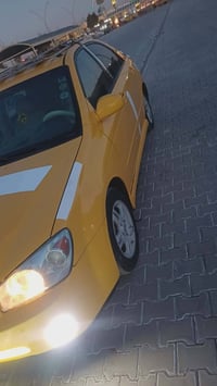 ٢٠٠٩ • كاميرا وشاشة • جاهزه بالشرط