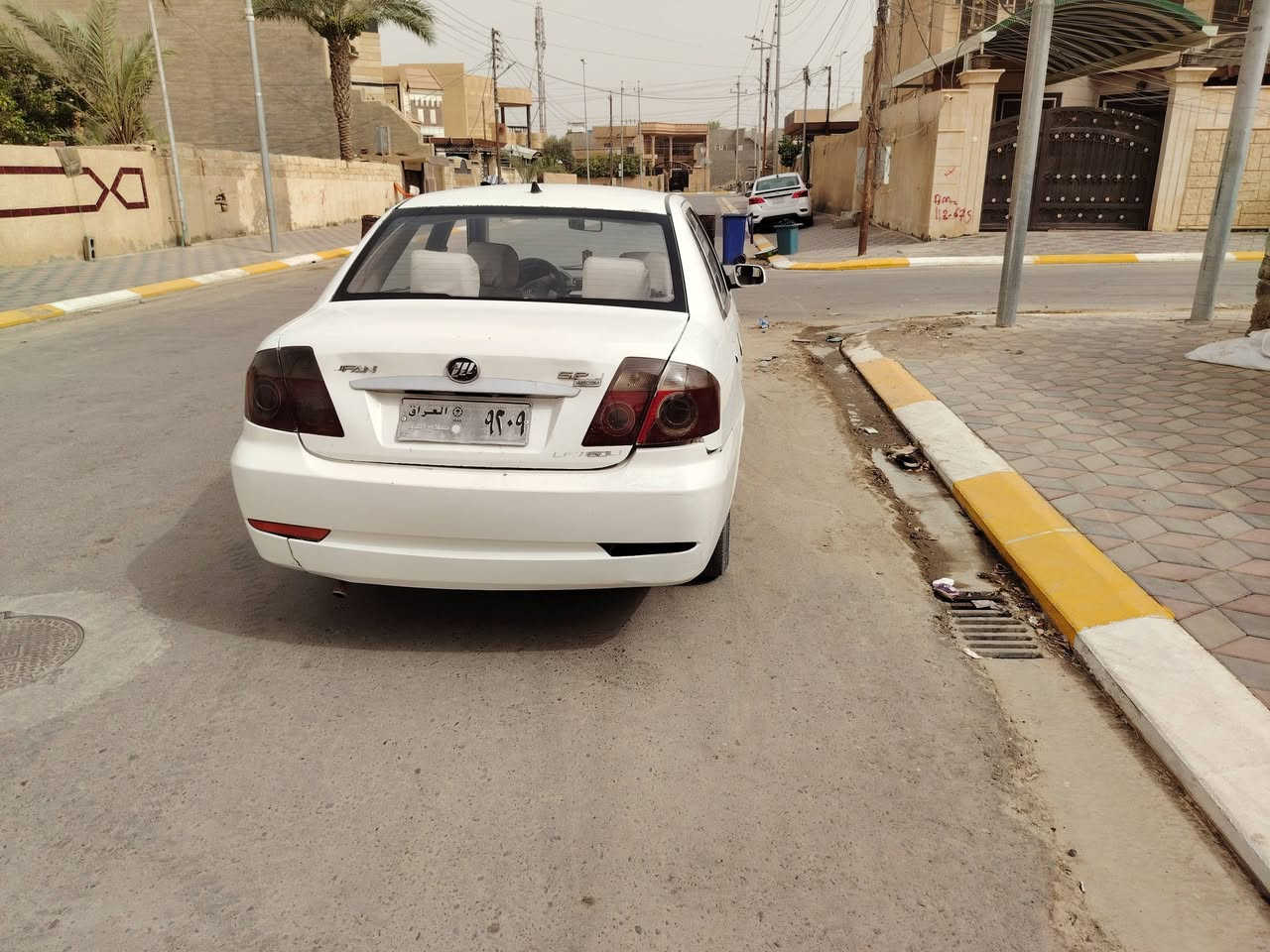 السلام عليكم
سيارة ليفان للبيع موديل  2010
السعر ٣٥ ورقه 
اتصال ***********
