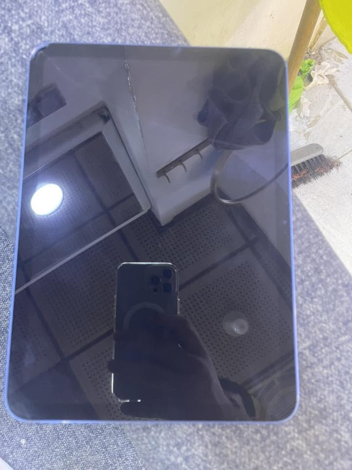 شاشه المس مفطوره فقط  وبصمه متشتغل. جهاز كلشي مابدل بي شرط فحص سعر ٣٥٠ بي مجال


**إذا كنت صاحب هذا الإعلان وتريد حذفه لأي سبب، رجاءا أرسل رسالة إلى الدعم الفني**