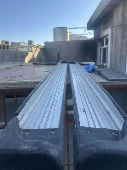 سڵاو هاوڕێیان ئەم دۆسانەم هەیە بۆ فڕۆشتن هی مەرزیەیە بۆ ناڤاراش ئەوێ ئەگەر بۆی خاسبکەی قاچەکانیشی لەگەڵدایە نرخیشی ٥۰ هەزاروو مەعمەلەیەکی برایانە ***********
