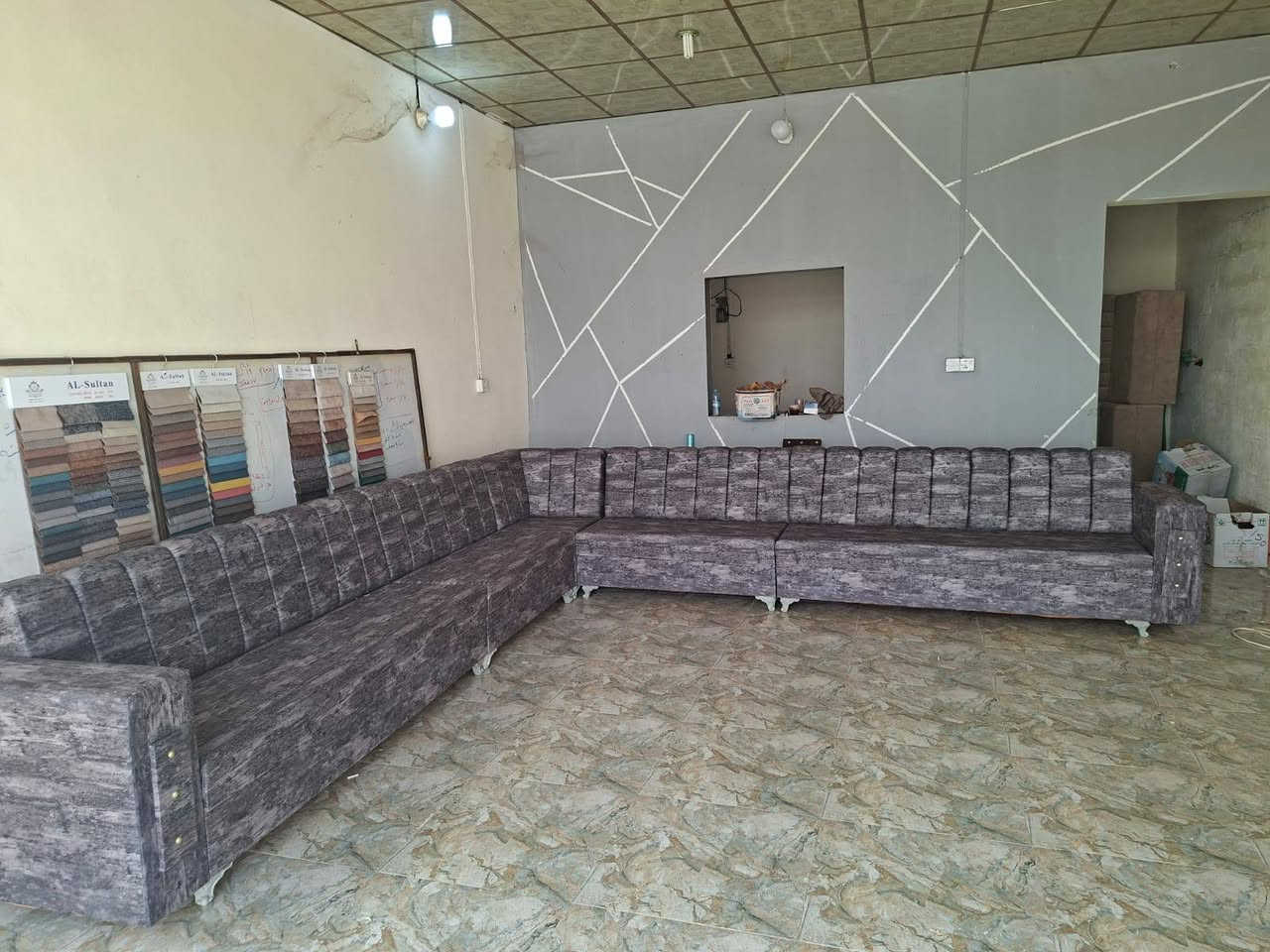 شغلنه لهذا اليوم سعر المتر ٧٠ الف بلاويد اسود والظهر بلاويد اسود اسفنج اكسترا ظمان مفتوح معه كوشات وطبله وسط هديه العنوان دلي عباس


**إذا كنت صاحب هذا الإعلان وتريد حذفه لأي سبب، رجاءا أرسل رسالة إلى الدعم الفني**