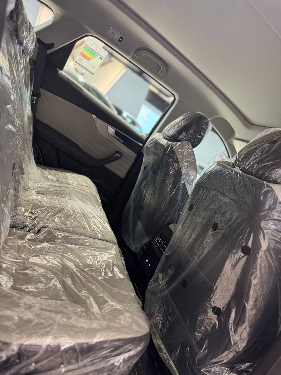 السلام عليكم
جيتور وكاله هارلم 
موديل 2026 
ماشيه 2000 كم 
فول السياره 
رقم بغداد 
مكان السياره بغداد ش فلسطين 
*********** 
السعر 180$
