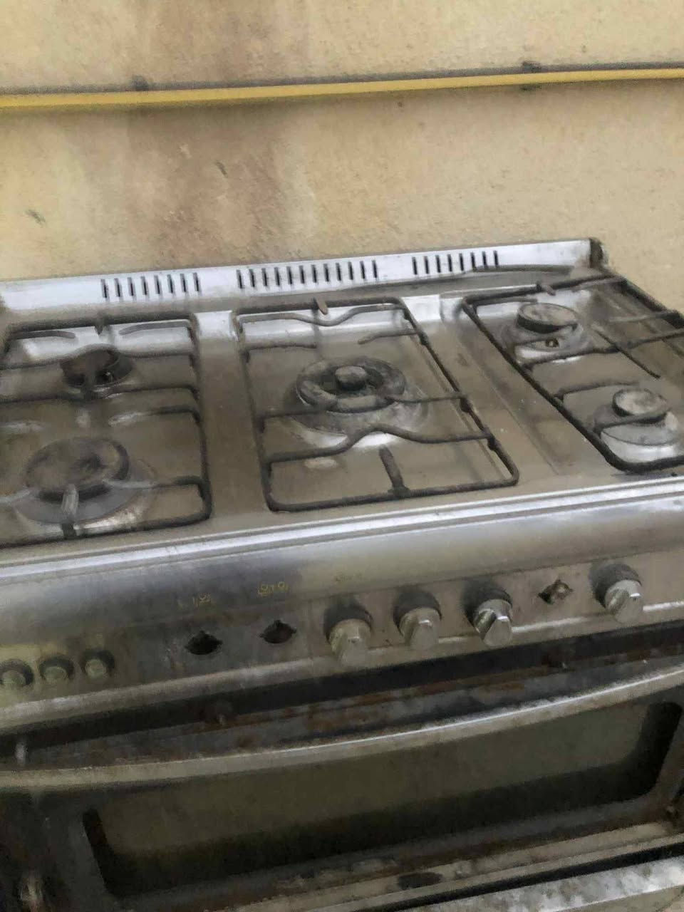 السلام عليكم للبيع سعر 100وبي مجال مكاني حله عوفي قرب  عمود 343


**إذا كنت صاحب هذا الإعلان وتريد حذفه لأي سبب، رجاءا أرسل رسالة إلى الدعم الفني**