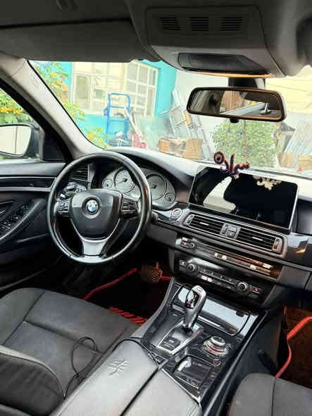 F10M52
بي امً خليجي 
مكفول من الحادث والصبغ والتبديل 
مكينه 6سلندر 
سياره خير من الله 
السعر 155
***********
***********
