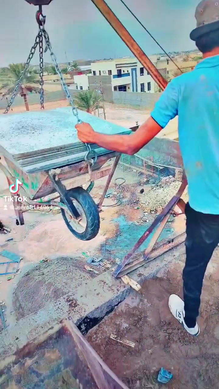 سلام عليكم
ونج نجفي للبيع جاهز للعمل
ويا ٣ عرباين
فلاوين حديد
وماطور نص عمر
المكان بابل الحمزه الغربي
السعر مليون 
***********
