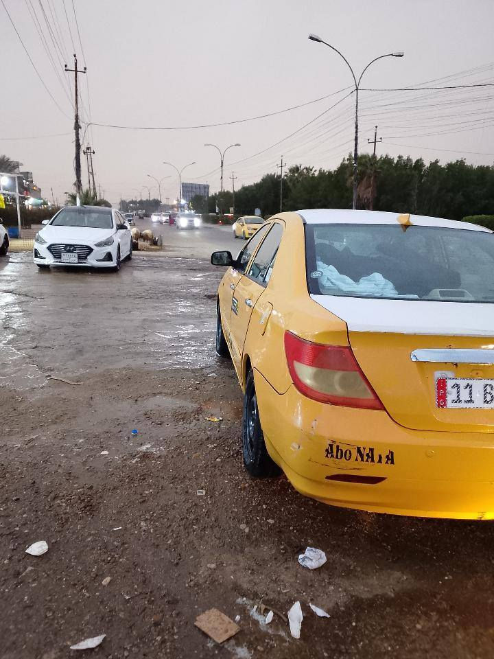 السلام عليكم بي وادي اف ثري محور كورلا ١٦٠٠ مديل ١١ مكينه خير من الله رقم بغداد داخله مرتب تخم تاير جديد السياره بيها نواقص بصيطه السعر ٤٩ وبيها مجال قليل مكاني بغداد الدوره ***********
