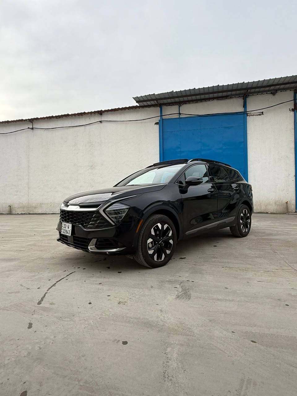 اللهم صل على محمد وال محمد
للبيع كيا سبورتج 2024 وراد امريكي شكل لارج مواصفات اكس لاين سيارة جديده كلش ماشيه 18 حادثه قطعة وحده صبغ جاملغ امام الباقي مكفول من الصبغ 
بصمة ابواب
بانوراما 
كشنات هيتر
كشنات جلد لون مميز
شاشة متصله 
اربع انضمة قيادة
مانع انحدار
حساسات خلفية
رادار امامي ورادار خلفي
فور ويل 4X4
لايت عدسة واشارة ليد
كراسي كهرباء 
اوتو هولد
ويل 19 
تحديد مسار 
تبريد لمس وبيانو
اضاءة داخليه ليد ولمس
سياره مناقصه كلشي وجديدة من كلشي وحادثة كلش بسيط مرفوق ويه الصور
السعر 205 وبية مجال 
مكاني بغداد حي الخضراء 
***********
