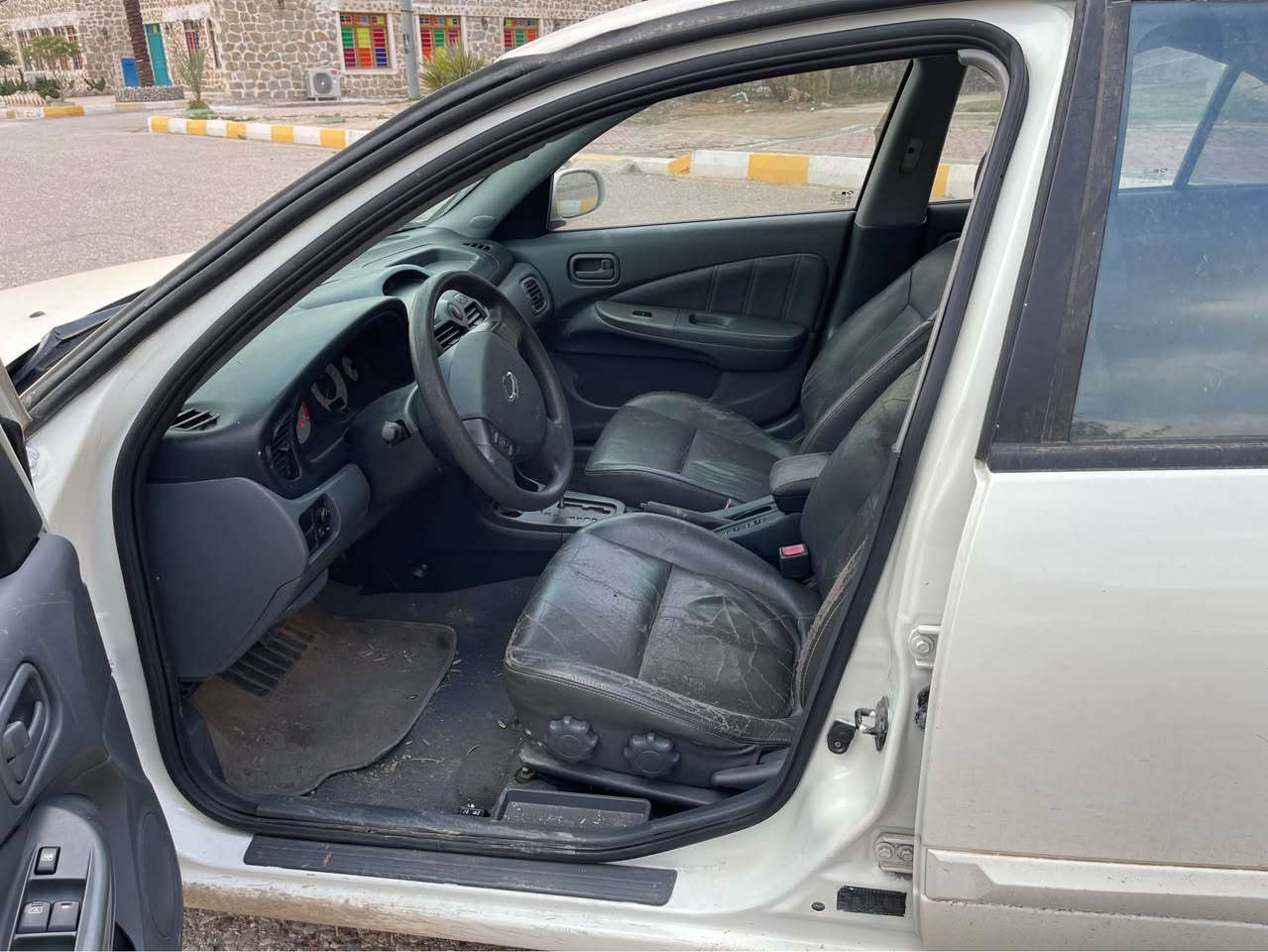 سةنى سام سؤنگ مؤديل ٢٠٠٨ گيرو مةگينة بةشةره ت تةقةو ره قة بةشةره ت تةبريد ساردو گةرمة بةشةره ت چوار تاى لوك لةژيريتى كوشن جلدو ئيتره سؤكان ڤؤليؤم  سقفةى وه ك شووشة لاى شةى وه ك شووشة قةپ و قؤپى نية لوك لوك 
سعره ى ٥٢وه ره قة 
*********** كيفري, ديالى
