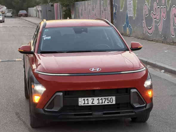 --
كونا الشكل الجديد 2024 لون برتقالي 
مرقم بغداد بأسمي تحويل نفس اليوم
السيارة كفالة عامة من الصبغ والتبديل فقط دعامية مبدله نفس اللون الايرباك راجع سستم - مواصفات sel  
( مواصفات فول عدا الفتحه )
داخل ابيض
🔷 بصمة وتشغيل عن بعد  + بوب بصمة
🔷شاشة كبيرة + دشبول متصل الكتروني
🔷كشن كهرباء   
🔷ويل كب  كروم 
🔷لد امامي نهار بك  لايت لد 
🔷 حساس اطارات مانع انزلاق + كروز سرعة
🔷 رادار امامي وخلفي وجانبي فول 
🔷 تحديد مسار قياده آلية + اشاير بالمري 
‏‎ 🔷 وتبريد قطعتين منفصل
🔷 شاشة تدعم ابل كار بلي وشاشه اعطال 
‏‎🔷 كاميرا دوارة
‏‎🔷 رادار امامي جانبي خلفي
وباقي الموصفات المعروفه للموديل
‏‎         سعرها  185    ورقه          
📌‏‎ بغداد المنصور 
 ***********   
واتساب متوفر
