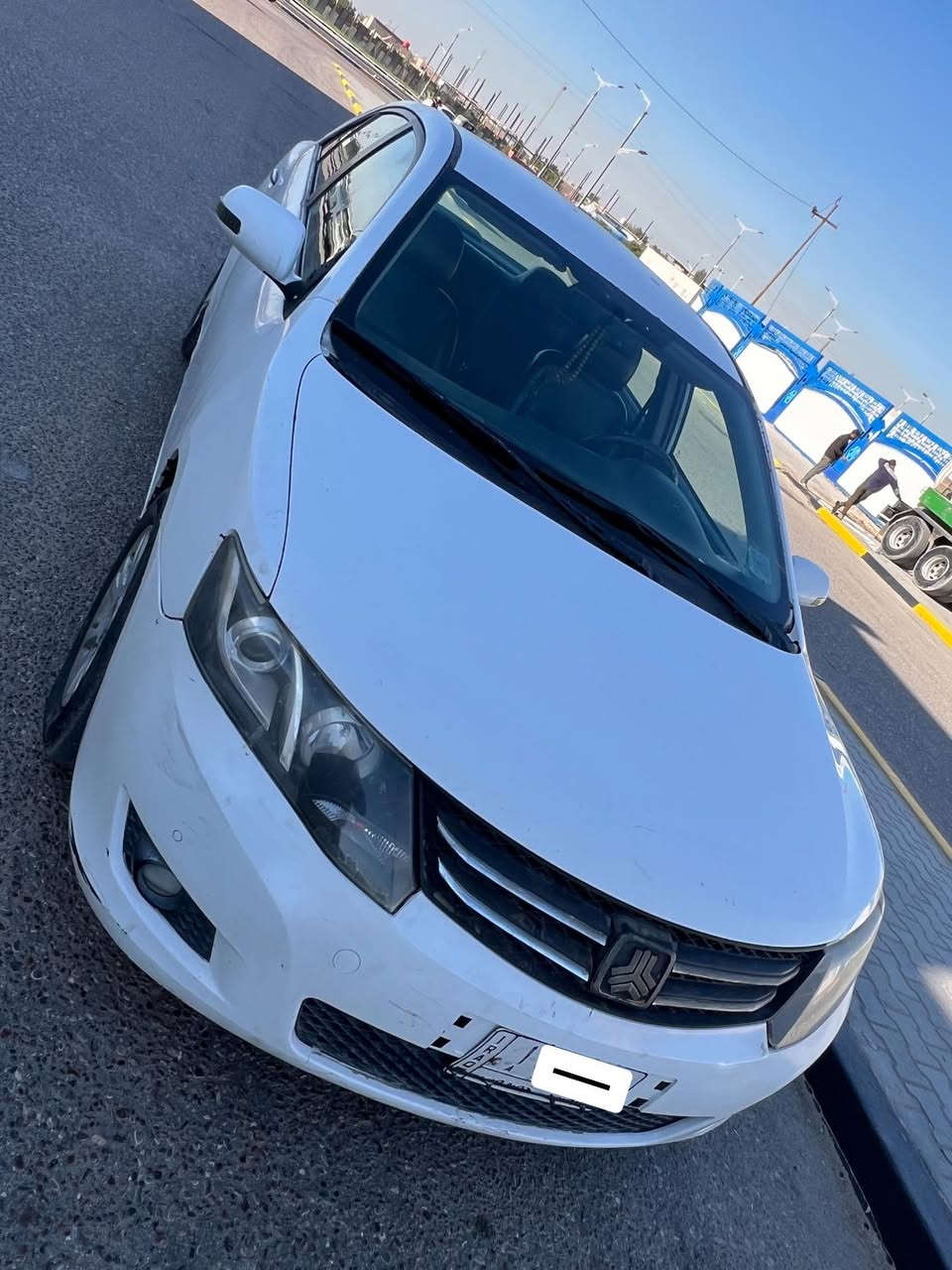 اللهم صلي على محمد وال محمد 🤍
سايبا أريو حديث ( زوتي Z ) كير أوتماتيك 2018✅

تفاصيلها :-
1-مكينه + كير جاهزات 
2-حداديه جاهزه 75%
3-تبريد ثلج 💨
4-رقم بصره مخلصه أقصاد وجاهزه للتحويل أصير (حره )
5-كهربائيات جاهزه 
6-بيها زنجارات بسيطه يرادلهن تعمير واضحه بصور 
7-السياره غرفتها جداً نظيفه 
———————————————————
السعر 48 ورقه 🛑 سعرها جوه السوك شرط 
العنوان /البصره 
رجاءاً فقط الشراي يتصل ***********
