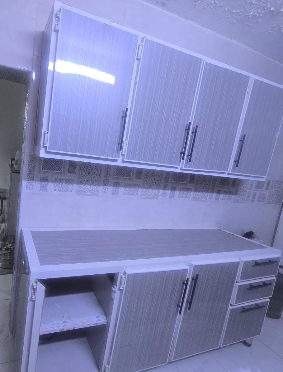 سنك وكاونتر وملحق فقط باب الكاونترمشلوع وموجود عندي باب يتصلح الباقي نظيف وبسعر مناسب


**إذا كنت صاحب هذا الإعلان وتريد حذفه لأي سبب، رجاءا أرسل رسالة إلى الدعم الفني**