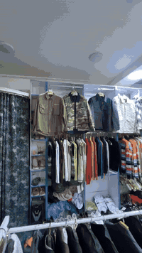 السلام وعليكم شباب فاترينات  العدد 8 الطول 270 تفصال وليس جاهز المكان بغداد الرقم ***********
