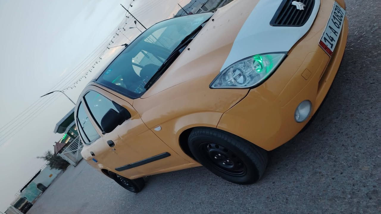 السلام عليكم سياره طيبه البيع موديل 2016 سياره كفاله من ضربه وتبديل مكينه وكير كفاله حداديه جديده تخم تاير جديد تبريد شغال كهربايات كله شغاله سنويه 2028 مشروع وطني مصفره هيه وغرامات رقام جدد نكليزي  السعر 34 وبيه مجال الشراي رقم الهاتف *********** العنوان ميسان العماره متواجد واتساب
