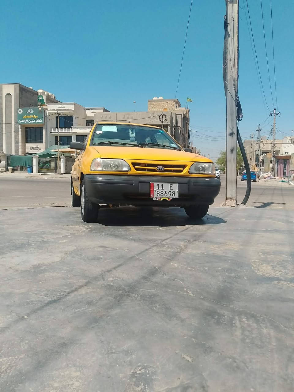 سلام عليكم عندي سايبه للبيع موديل ٢٠١٣ يحب يتصل على هذا رقم *********** محرك بيه بداية تبخير تبريد شغال  مكاني بغداد البياع شارع قطر الندى صور سياره هسه
