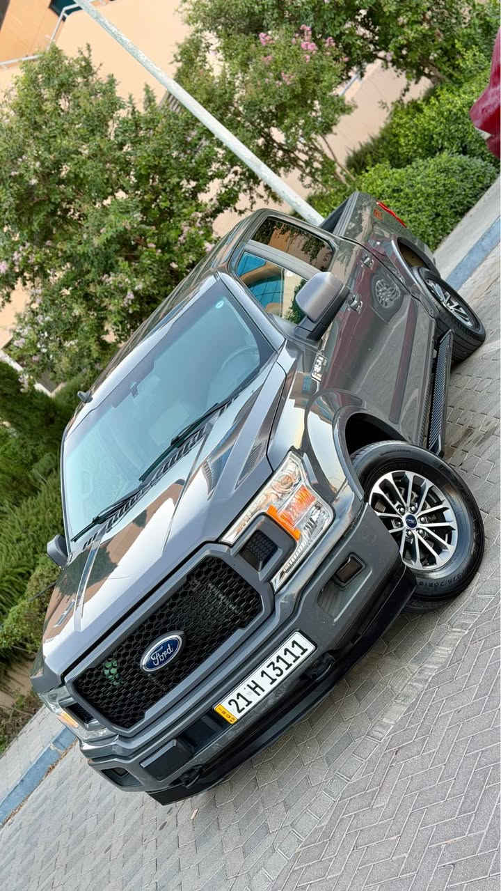 ﷽
‏ FORD F150 STX 2020
◽️فؤرد F150 مواصفات STX موديل 2020
 فور ويل ( دفع رباعي )
لون مميز سمنتي☑️
بودي قصير باب كبير مرغوب

◽️محرك V8  محرك مرغوب
🔹گير و محرك بشرط مامفتوح كل على وضع بيلادي 📦
🔹ماشية ( ٦٨ ) الف حقيقي بشرط
🔹سيارة جديد مثل شريكة 

◽️سيارة جديد بدون شخت بدون رصعات
🔹بيها ( جملغ سايق و بونيت و شبر من باب خلفي) بدون دواخل شرط
أيرباگ كل بيلادي 
🔹سيارة داخل و خارج كل جديد نفس بيلادي📦🔥

◽️مواصفات فول مواصفات ما عدا فتحة
(   فور ويل - شاشه كبير -كاميرا - سكليتر كهربا - تبريد مركزي - بريك بصمة   - - داخل بدي ليد - ڤوليوم - تحديد سورعة - بعد هواي مواصفات )

◽️محرك كير  بشرط مامفتوح
سياره حيل نظيفه كلشي علي بلاد لوك
بسميً السنويه بشرط تحويل و خرامه 
سياره مابيها دينار مصرف كامل من كل نواحي

◽️نظافه ١٠٠٪؜ كامل سيرفس بدون نقص و بدون مصرف سياره اي نقص مابيها 
4 أيطارات جديدة ويل تحتها 
تاير و ويل بيلادي شريكه 

نفسي يوم /تحويل و كاله حاظر
مكان / داخل سليماني
◽️سعر _218
◽️موبايل /*********** السليمانية, العراق
