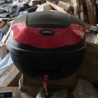 اكسسوارات سيارة • قطع غيار • متوفر