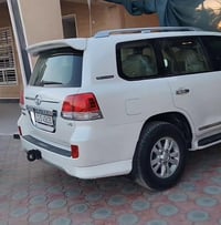 لاندكروز • ٢٠١١ • محاويل